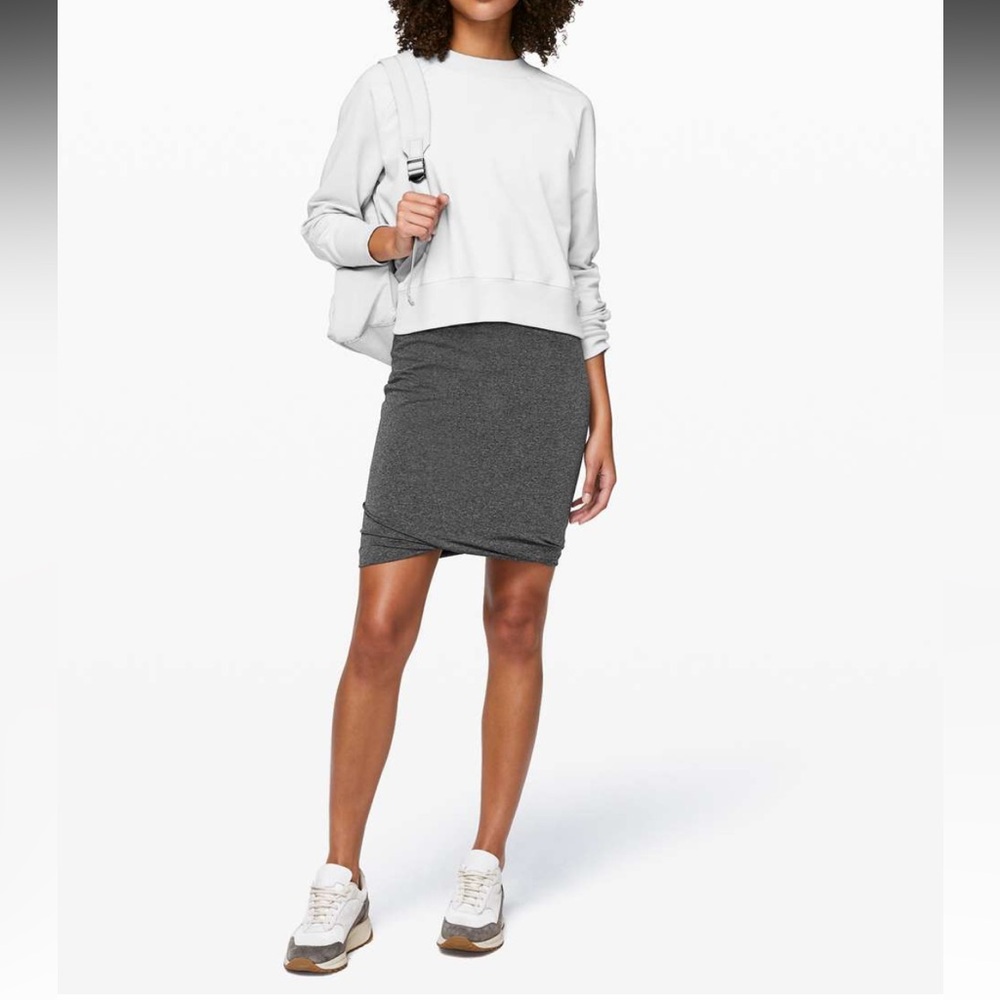 LULULEMON Boulevard Bliss Skirt